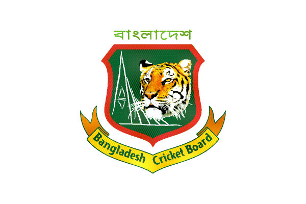 দুঃস্বপ্নের সফর শেষে দেশে সাকিবরা