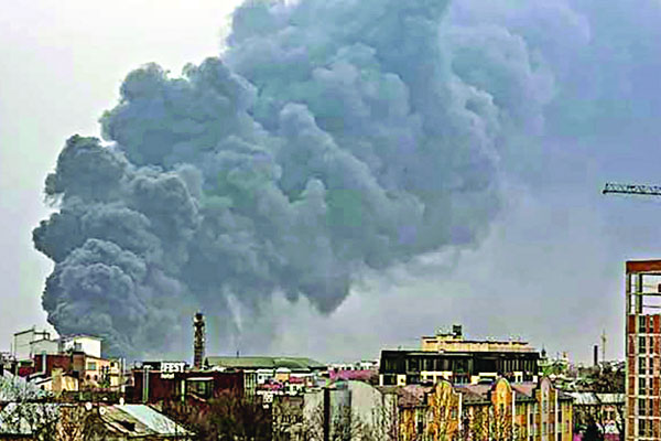 ন্যাটোর অস্ত্রগুদামে রুশ ক্ষেপণাস্ত্র হামলা