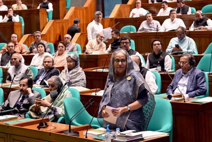 মানুষ এখন মর্যাদা নিয়ে বিশ্ব দরবারে চলতে পারে : প্রধানমন্ত্রী

