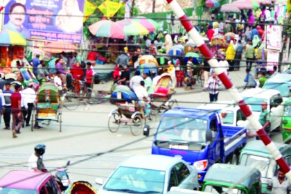 দখলবাজদের কবলে বিমানবন্দর