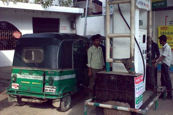 রোজায় বিকেল ৫টা থেকে রাত ১১টা পর্যন্ত সিএনজি স্টেশন বন্ধ 