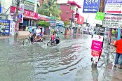  তিন ঘণ্টার বৃষ্টিতে খুলনায় হাঁটুপানি