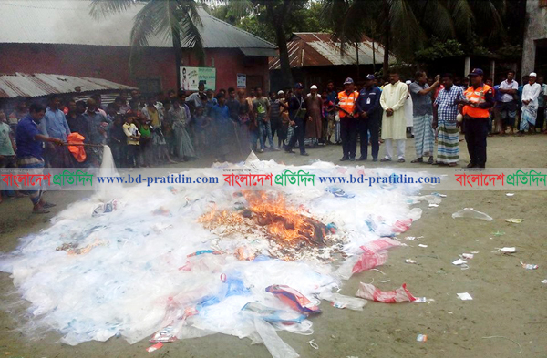 লক্ষ্মীপুরে ৫ লাখ মিটার অবৈধ কারেন্ট জাল পুড়িয়ে বিনষ্ট