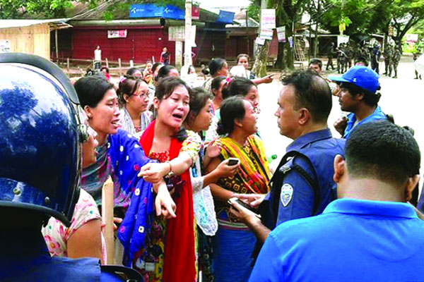 খাগড়াছড়িতে নিহত সাত জনের শেষকৃত্য সম্পন্ন