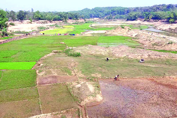 হারিয়ে যাচ্ছে শেরপুরের নদী