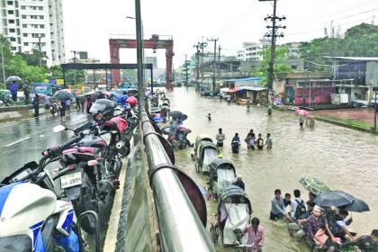 চট্টগ্রাম রাজপথে ভরসা নৌকা