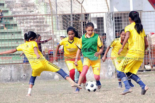 রংপুরে শুরু হলো বঙ্গবন্ধু ও বঙ্গমাতা ফুটবল টুর্নামেন্ট 