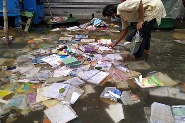 আম্ফানে ধ্বংসস্তুপ কলকাতার কলেজ স্ট্রীট বই বাজার!