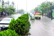 চট্টগ্রামে অল্প বৃষ্টিতে নিম্নাঞ্চলে জলাবদ্ধতা