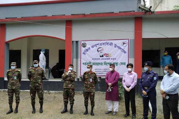 বঙ্গবন্ধুর জন্মশতবার্ষিকী উপলক্ষ্যে সেনাবাহিনীর ফ্রি-মেডিকেল ক্যাম্পেইন 