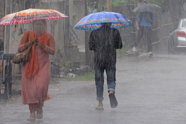 সোমবার থেকে দেশে বৃষ্টিপাত বৃদ্ধির সম্ভাবনা