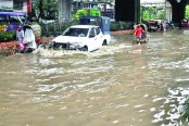 বৃষ্টিতে অচল জনজীবন নিম্নাঞ্চল প্লাবিত