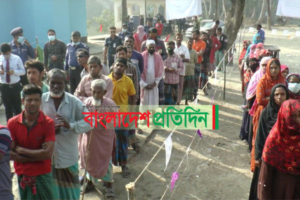 কেশবপুর পৌরসভা নির্বাচন: চলছে ইভিএমে ভোটগ্রহণ