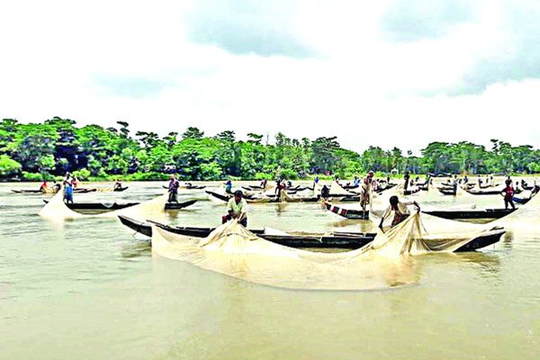 হালদা নদীতে ক্লোজ সার্কিট ক্যামেরা