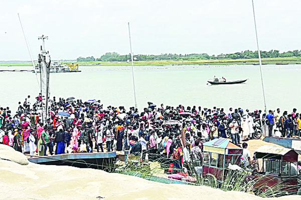 স্বাভাবিক পাটুরিয়া বাংলাবাজার শিমুলিয়ায় চাপ