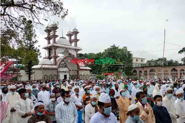 শরীয়তপুরের শুরেশ্বর দরবারে পশু কোরবানি ছাড়াই ঈদ