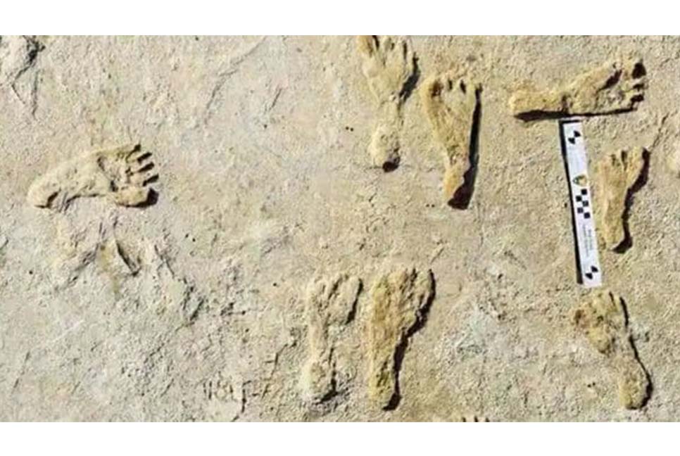 লেকের তলদেশে ২৩ হাজার বছর আগের পায়ের ছাপ
