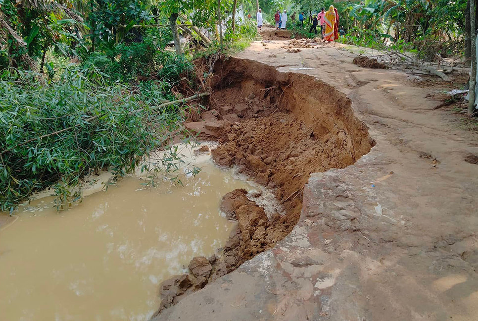 শেরপুরে উজানের পানি কমলেও আছে শঙ্কা