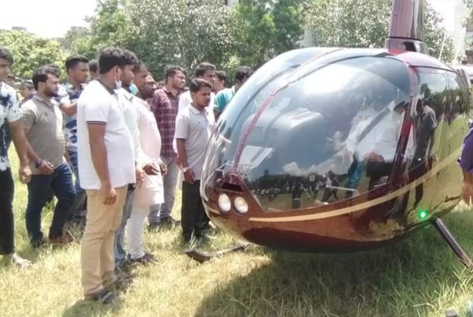 গুরুতর আহত শোভনকে হেলিকপ্টারে ঢাকায় আনা হয়েছে