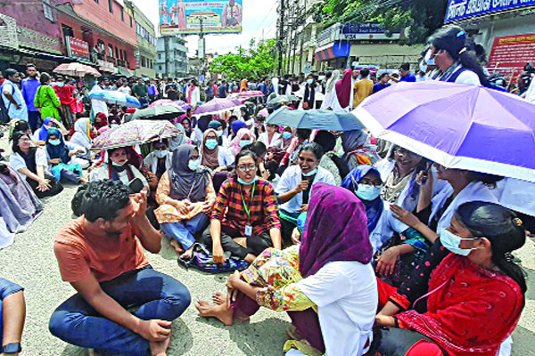 ওসমানী মেডিকেলে অচলাবস্থা