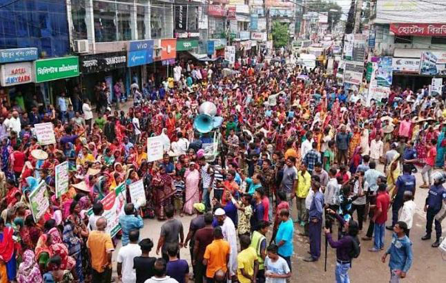 শ্রীমঙ্গলের চা-বাগানে চলছে অনির্দিষ্টকালের ধর্মঘট