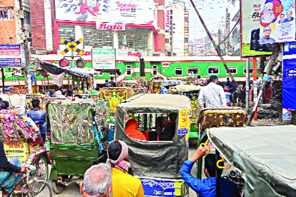 সংকটে ডুবে আছে ময়মনসিংহ