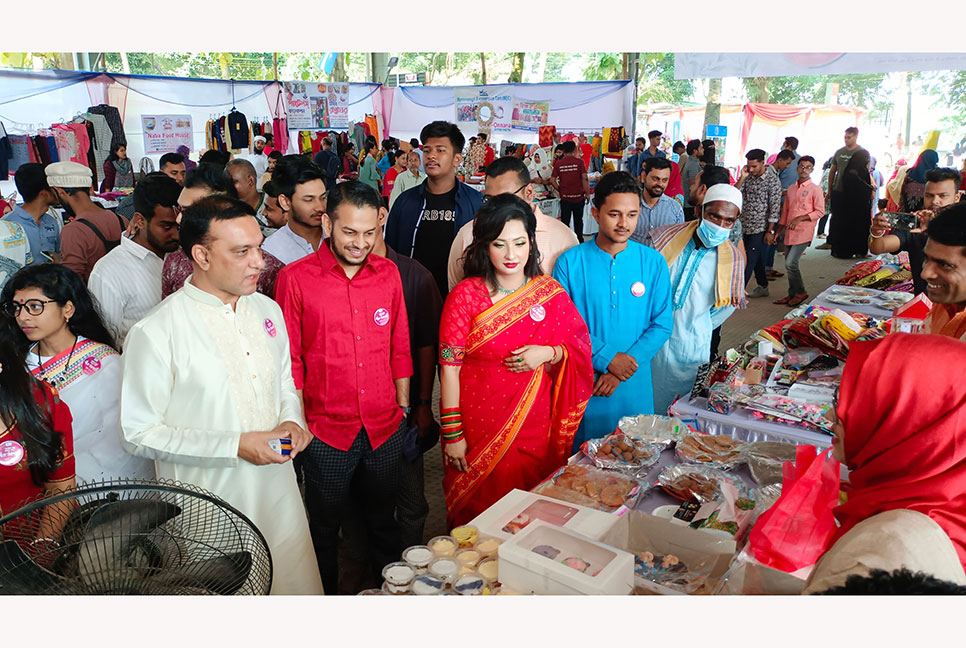 ময়মনসিংহে নারী উদ্যোক্তাদের শীত আগমনী মেলা