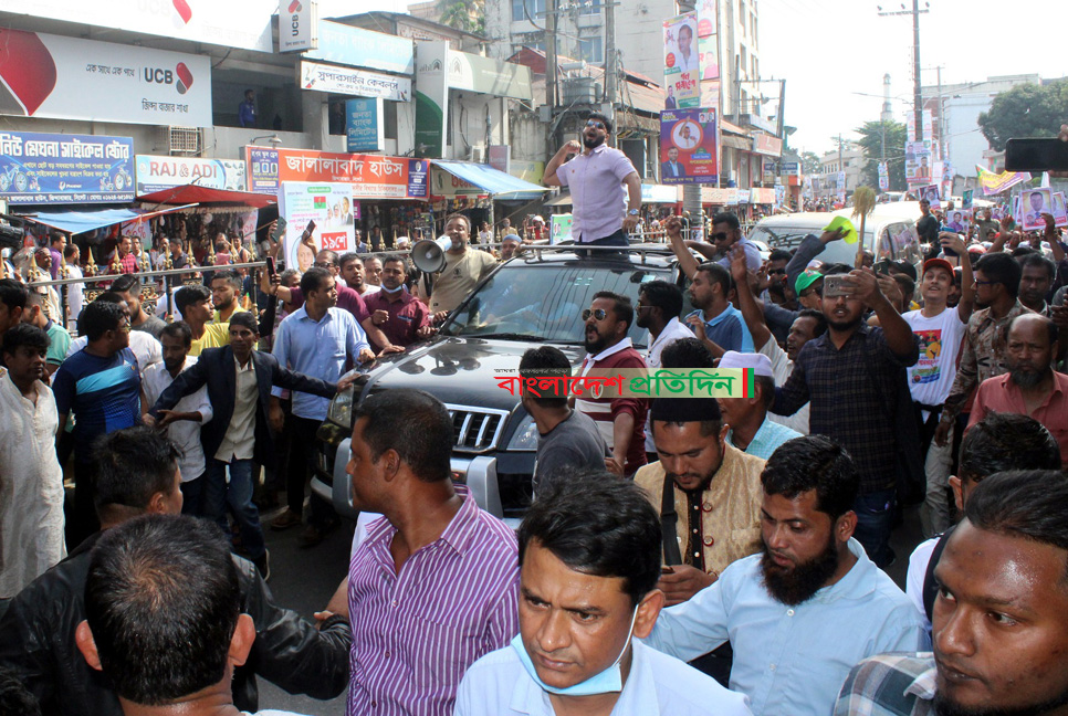 অর্ধশত গাড়ি নিয়ে সিলেটে বিএনপির সমাবেশে ইশরাক

