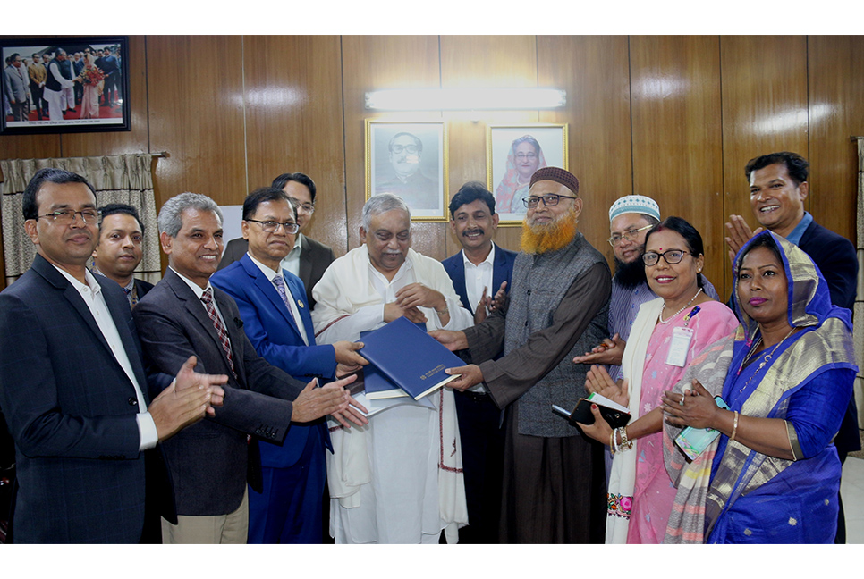 সোনালী ব্যাংক ও নাখালপাড়া হোসেন আলী উচ্চ বিদ্যালয়ের মধ্যে চুক্তি স্বাক্ষর