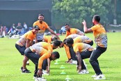 অনুশীলনে উৎফুল্ল কুমিল্লার ক্রিকেটাররা