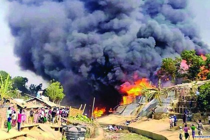 আগুনে ছাই দুই হাজার রোহিঙ্গা ঘর