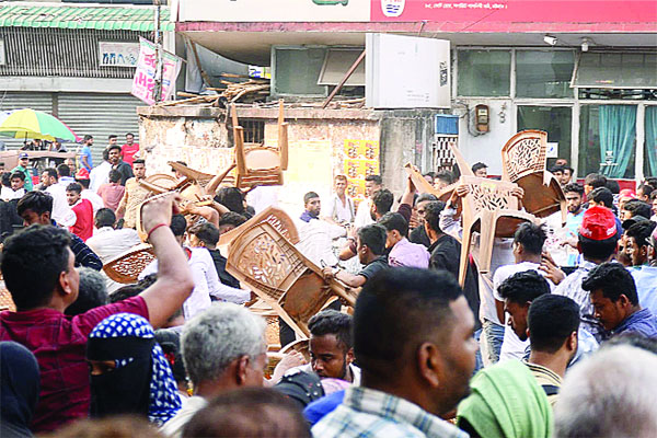 চট্টগ্রামে ১৪ দলের সমাবেশে সংঘর্ষ