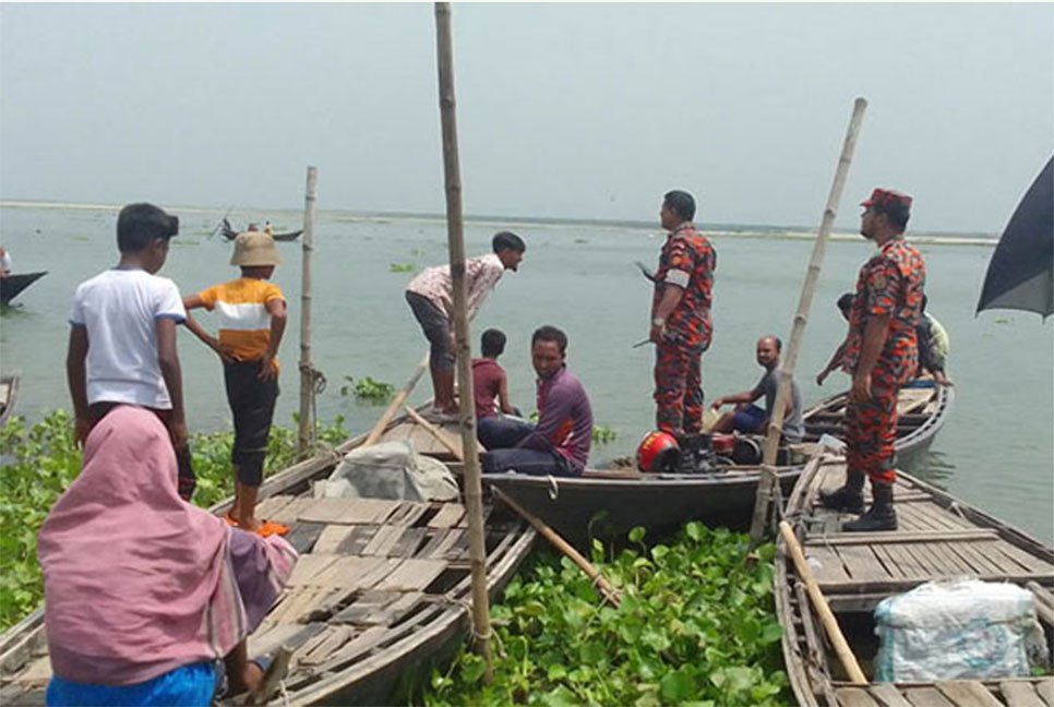 পদ্মায় গোসলে নেমে দুই কলেজছাত্র নিখোঁজ