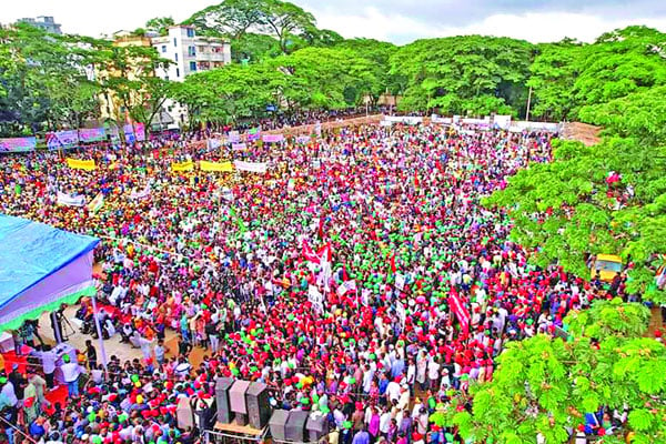 পদত্যাগ না করলে ফয়সালা রাজপথেই