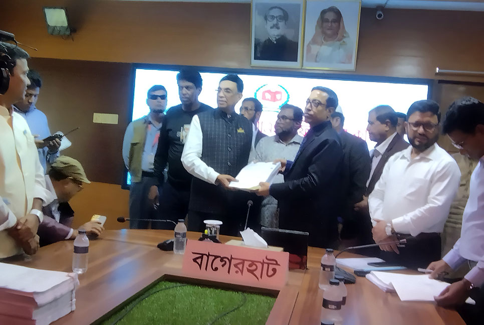 বাগেরহাট-৪ আসনে স্বতন্ত্র প্রার্থী জামিল হোসাইন 