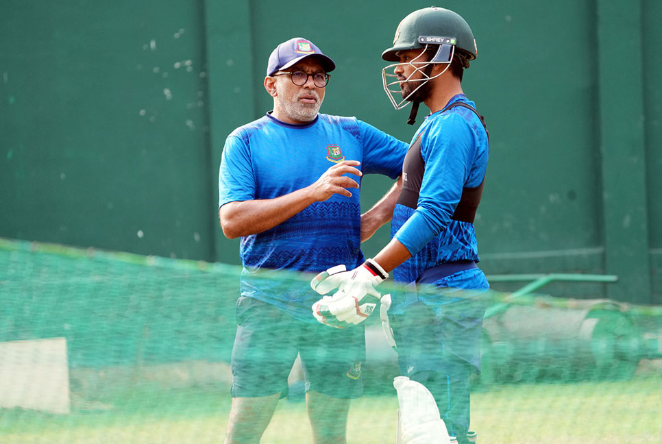 অধিনায়ক হিসেবে শান্তর ভবিষ্যৎ নিয়ে যা বললেন হাথুরু