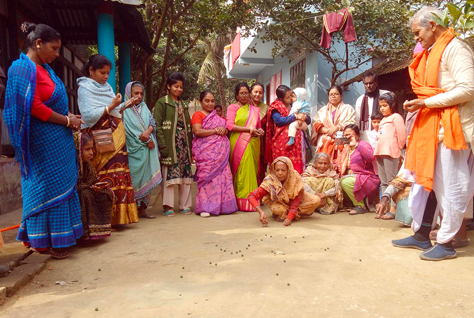 আগৈলঝাড়ায় ঐতিহ্যবাহী মার্বেল মেলা