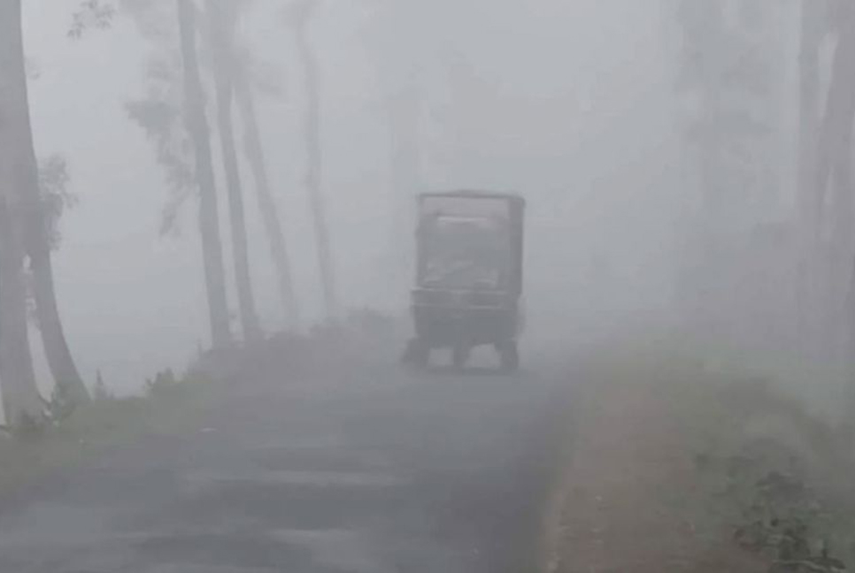 সর্বনিম্ন তাপমাত্রায় কাঁপছে শ্রীমঙ্গল, বিপর্যস্ত জনজীবন