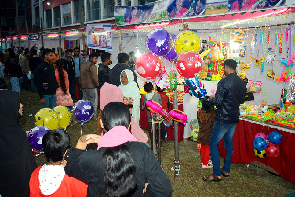 বরিশালে দুই দিনব্যাপী অশ্বিনী মেলা