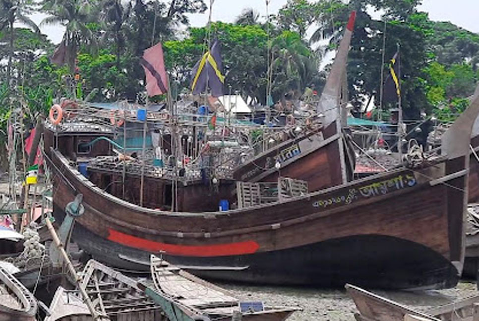 লক্ষ্মীপুরের মেঘনায় দুই মাস মাছ ধরায় নিষেধাজ্ঞা 