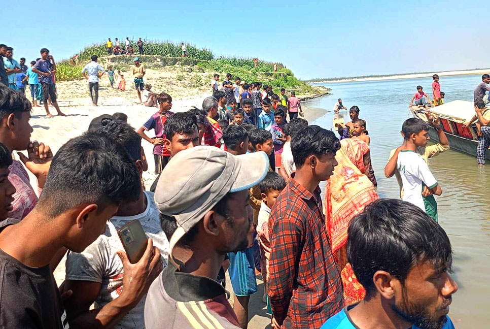 ব্রহ্মপুত্র নদে সাঁতার কাটতে গিয়ে দুই স্কুলশিক্ষার্থী নিখোঁজ