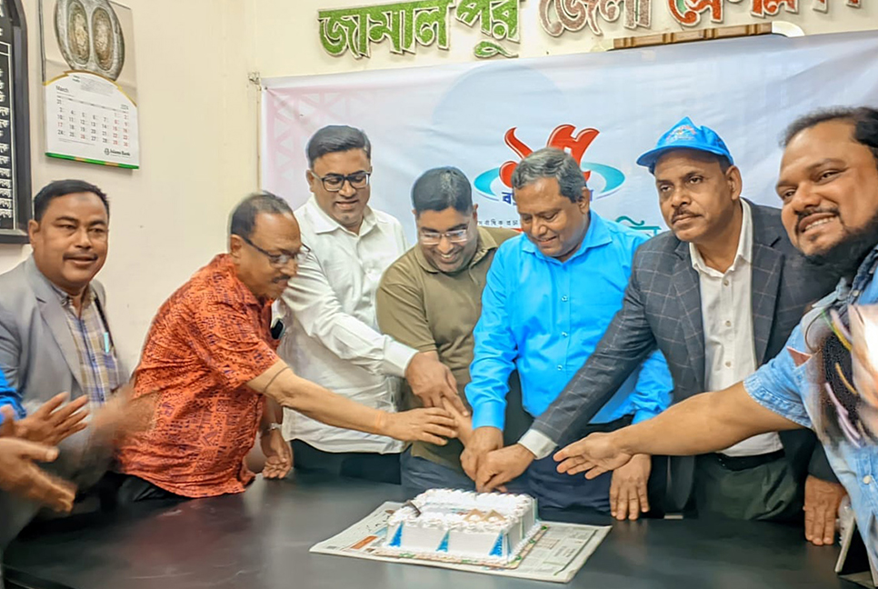 বাংলাদেশ প্রতিদিন এখন দেশের প্রতিটা পরিবারের সদস্য: মির্জা আজম