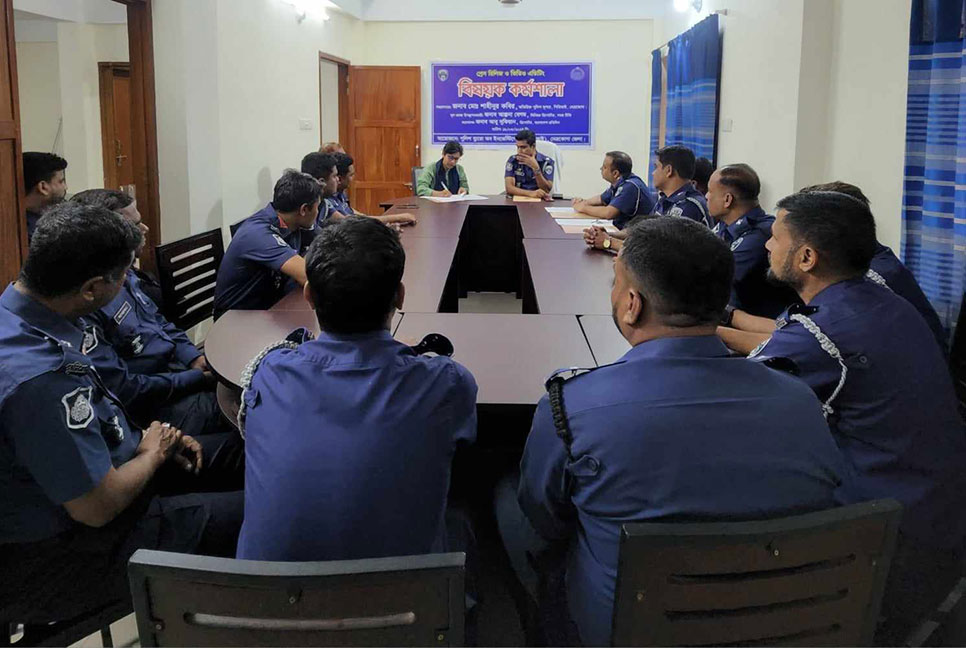 নেত্রকোনায় প্রেস রিলিজ গাইডলাইন নিয়ে পিবিআইয়ের কর্মশালা 