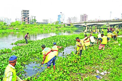 খাল উচ্ছেদ হয় দখলমুক্ত হয় না