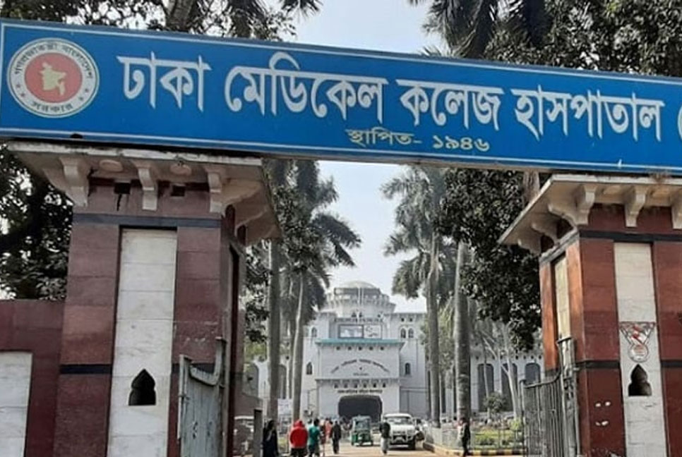 রাজধানীতে পৃথক সড়ক দুর্ঘটনায় নিহত ২