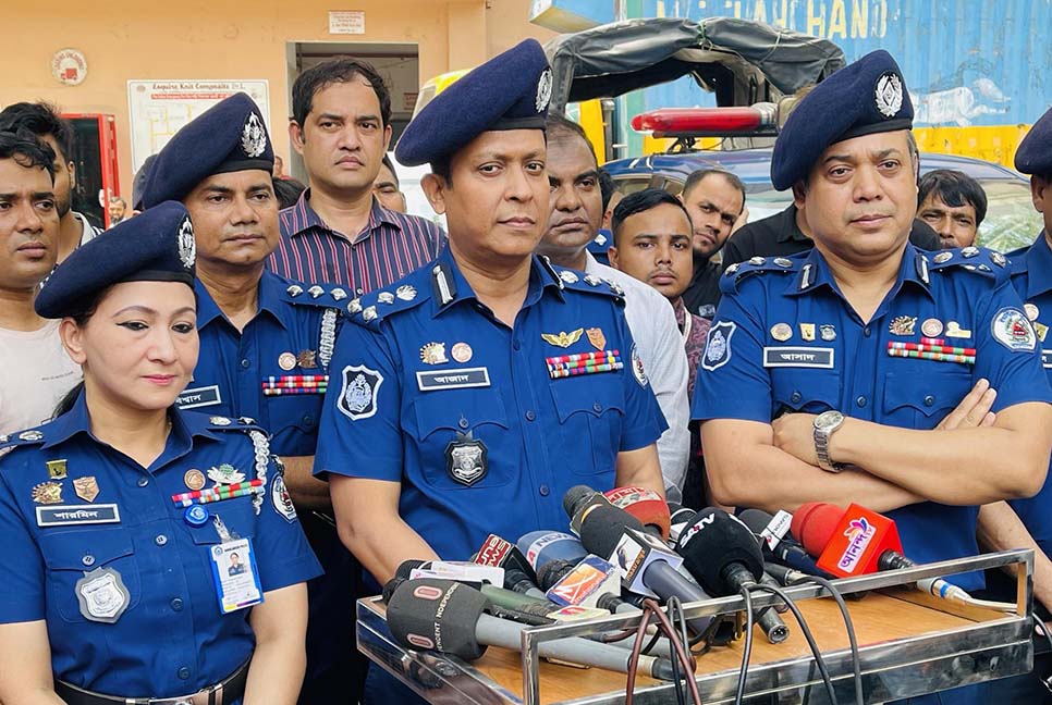 শিল্প প্রতিষ্ঠানে ধাপে ধাপে ছুটি দিলে রাস্তাঘাটে চাপ কমবে : শিল্প পুলিশ

