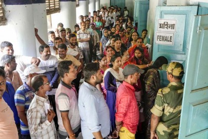 লোকসভা নির্বাচনের চতুর্থ দফায় পশ্চিমবঙ্গে সহিংসতা