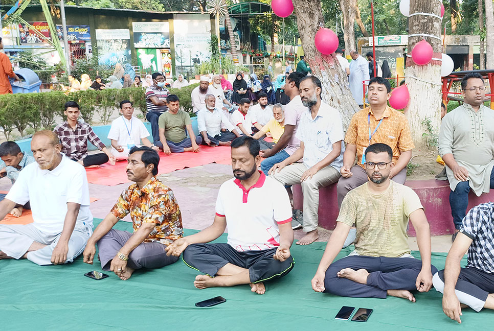 কুমিল্লায় বিশ্ব মেডিটেশন দিবস পালিত