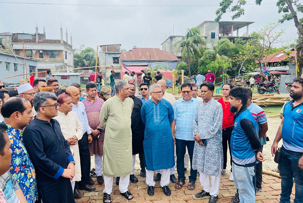 ঘূর্ণিঝড় রিমাল উপদ্রুত এলাকায় আওয়ামী লীগের প্রতিনিধি দল 