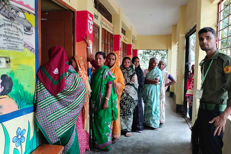 রংপুরের দুই উপজেলায় ভোটগ্রহণ চলছে